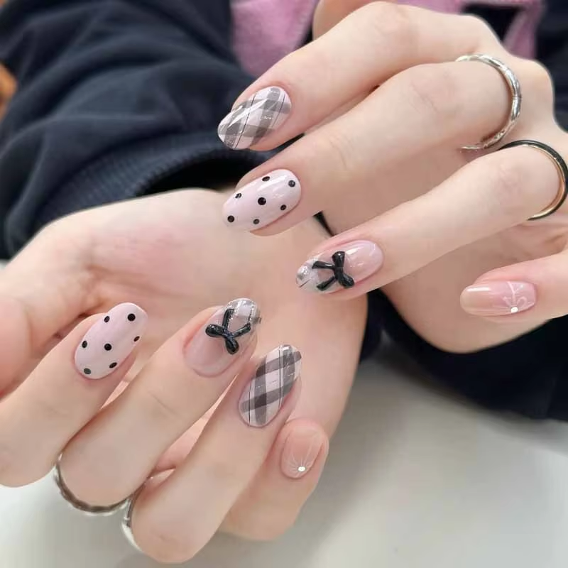 24 Uñas Postizas Francesas con - Nail Art Wedding reseña y precio
